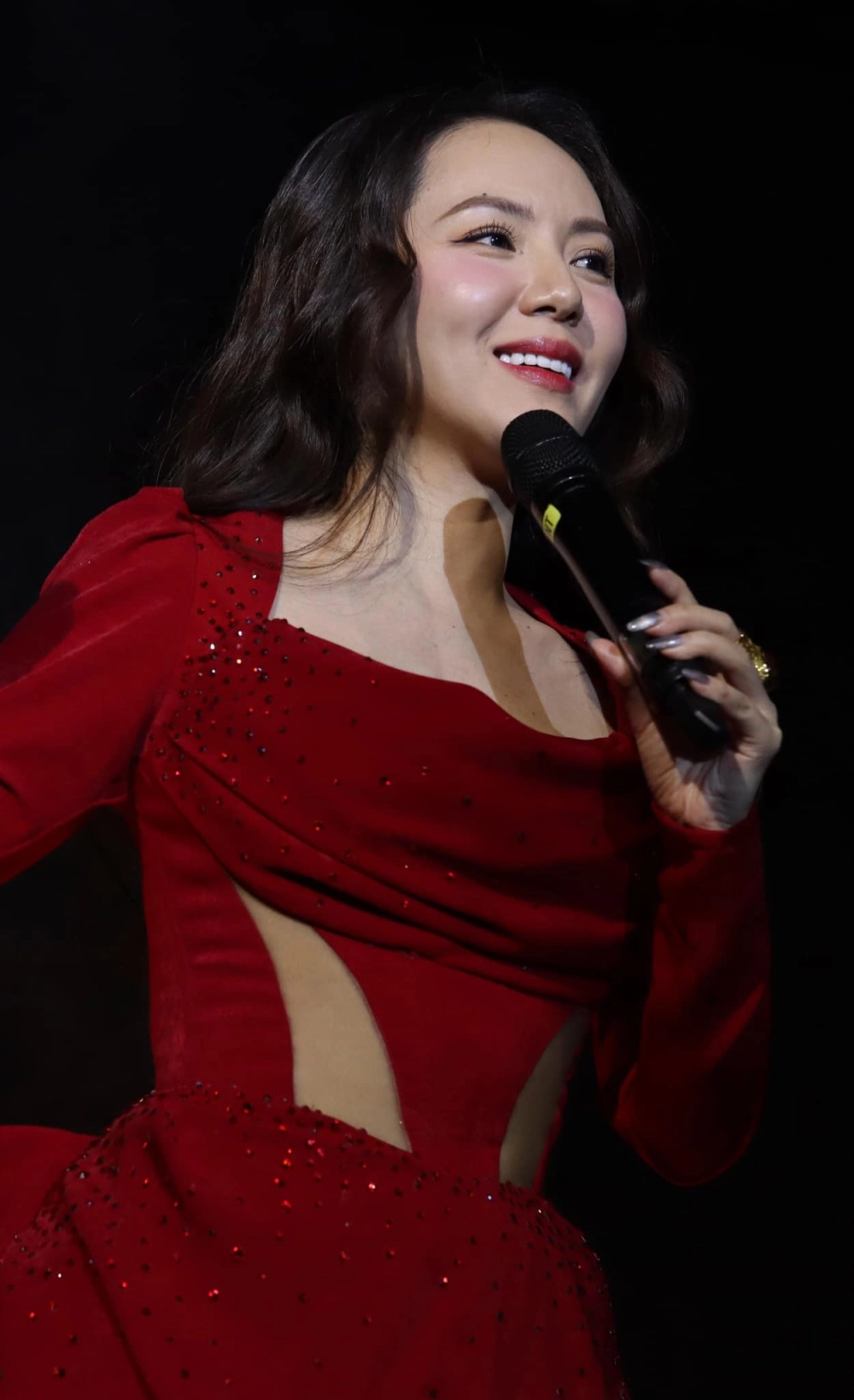 Tìm hiểu Phương Linh Xuân Thì lyrics và cảm nhận sự tươi mới trong từng lời ca