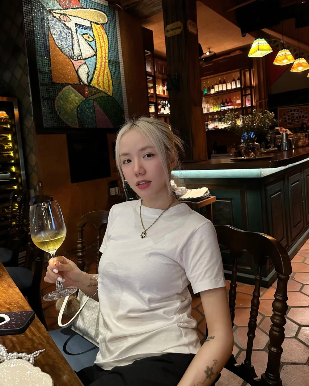 Cùng khám phá hành trình âm nhạc của ca sĩ phương linh phương ly.