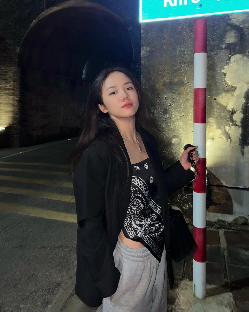 Khám phá phương ly bài hát với những giai điệu tuyệt vời.