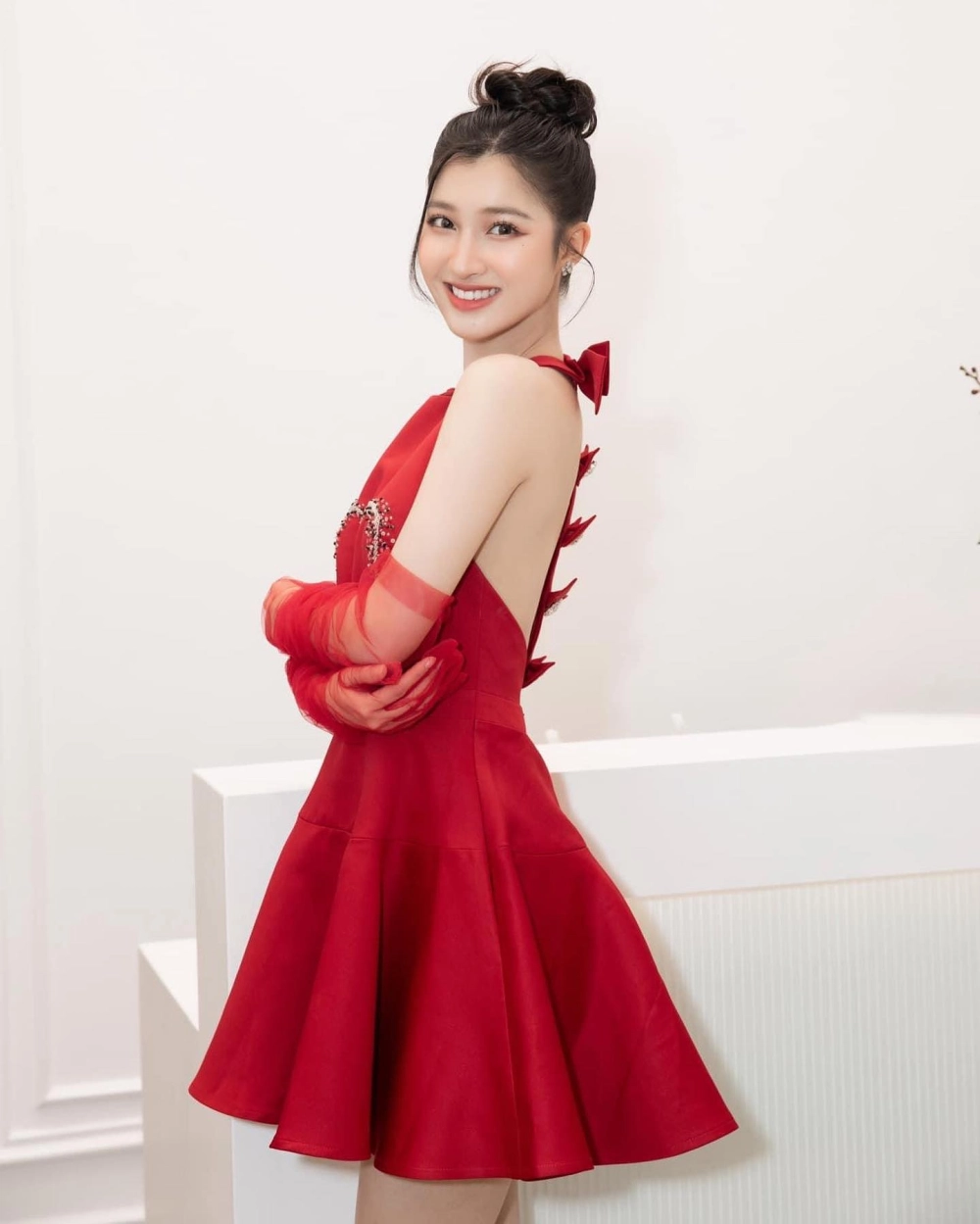 Á hậu Phương Nhi Miss International ghi dấu ấn mạnh mẽ trong các cuộc thi quốc tế