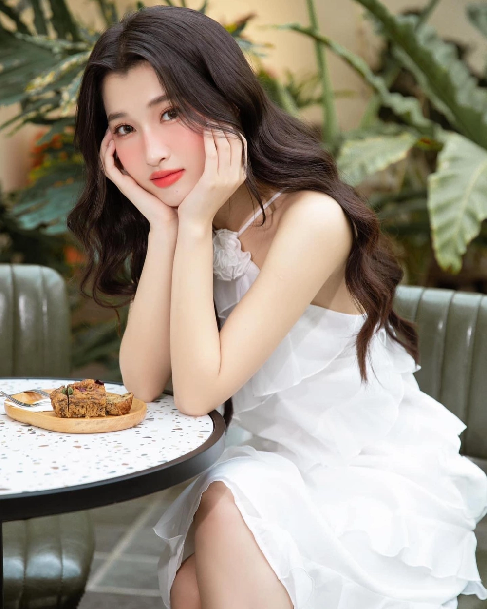 Sắc lạnh quyến rũ từ gái Nga Instagram khiến ai cũng mê