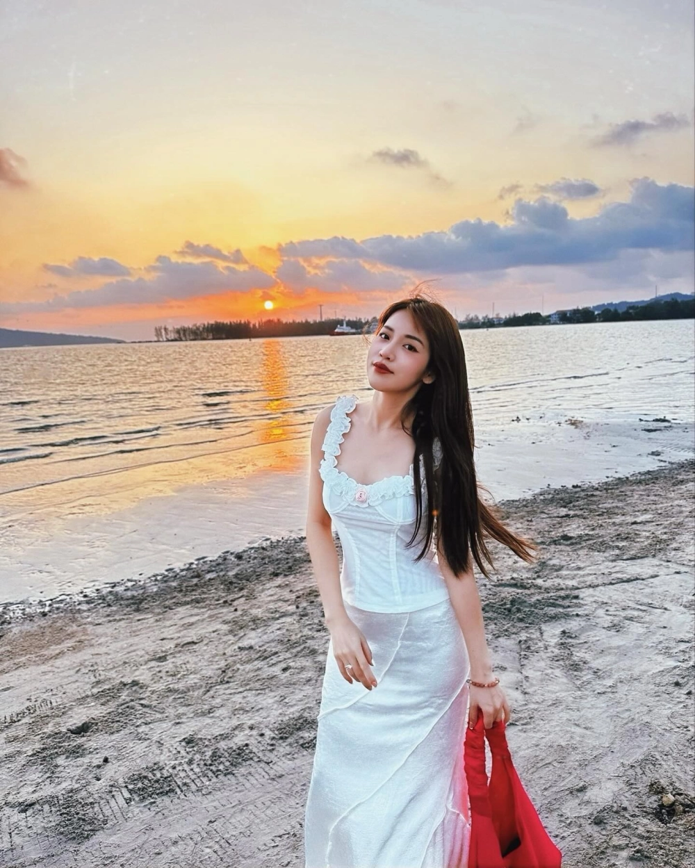 Avatar đẹp cho con gái phù hợp mọi phong cách từ dịu dàng đến cá tính