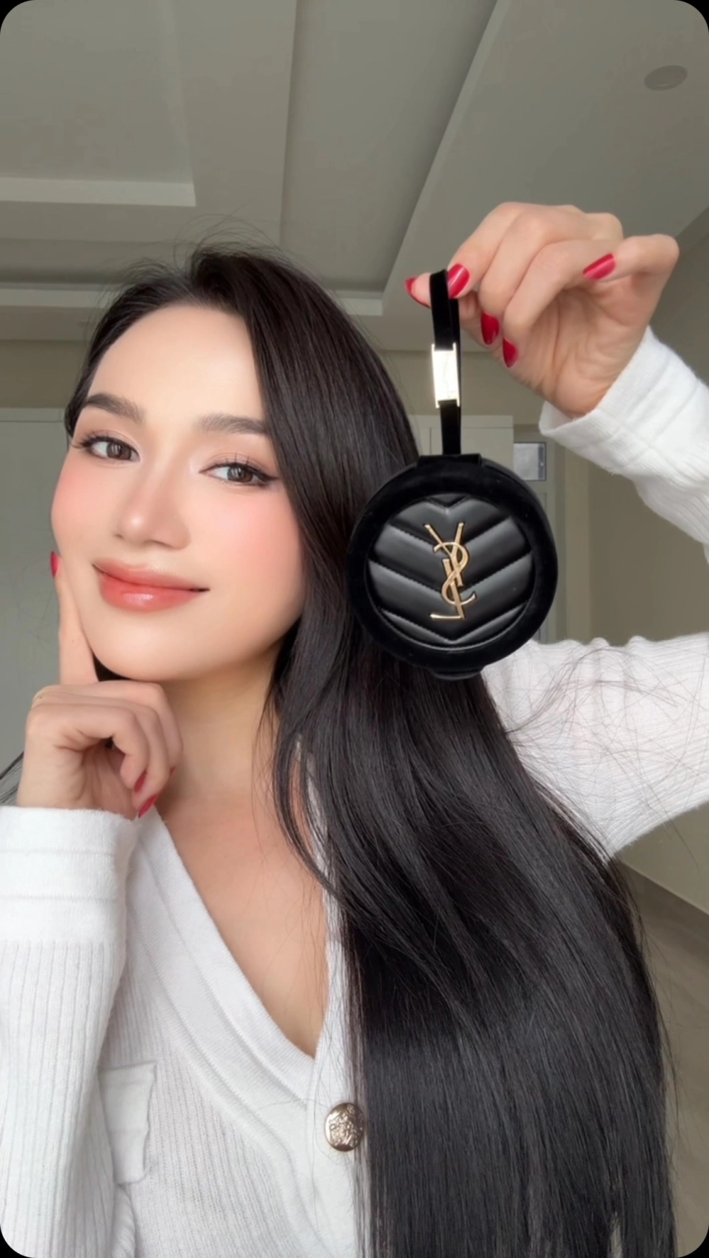 Ảnh avatar gái cute dễ thương, tinh nghịch và nổi bật