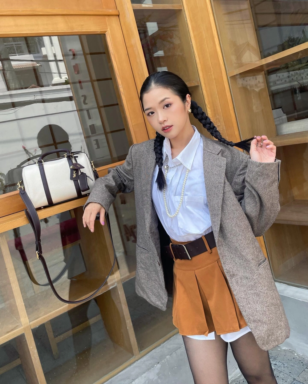 Phong cách thời thượng của Ca Sĩ Suni Hạ Linh được yêu thích