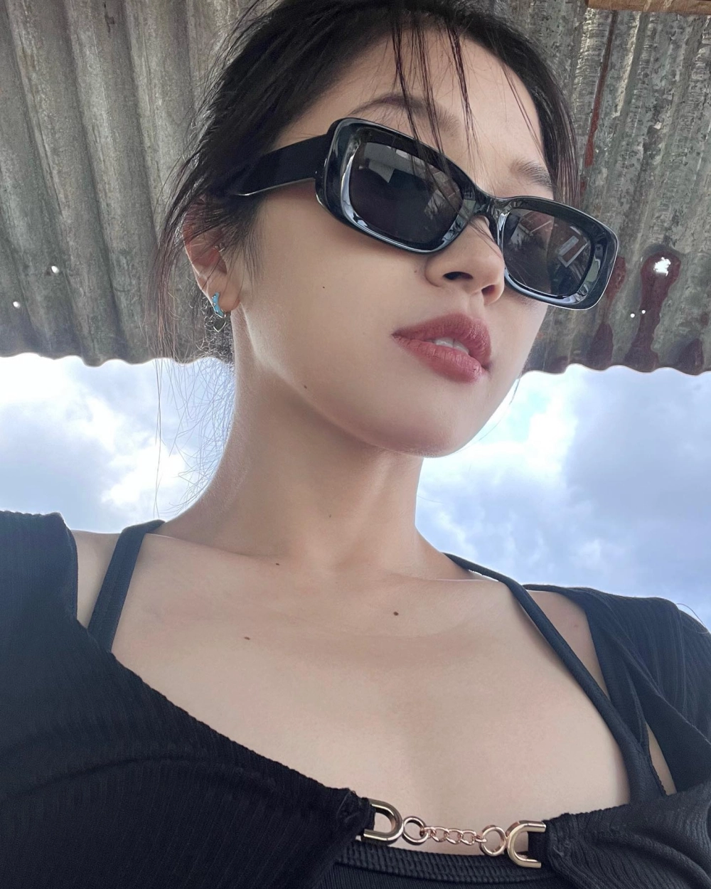 Hương Mùa Hè Suni Hạ Linh đậm chất thanh xuân và đầy sức sống