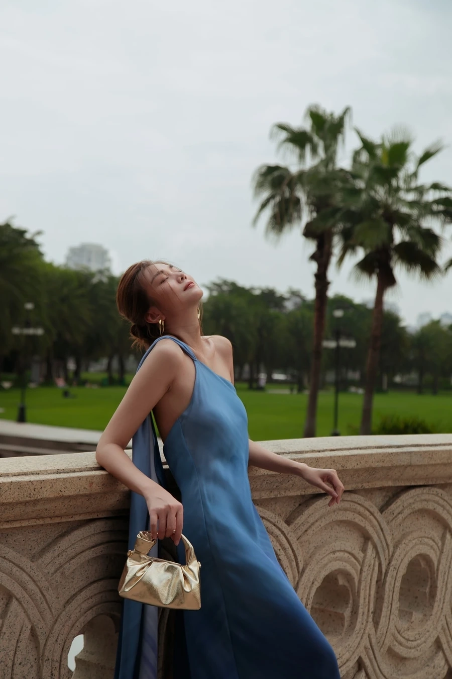 Thanh Hằng tuổi trung niên vẫn phong độ đỉnh cao
