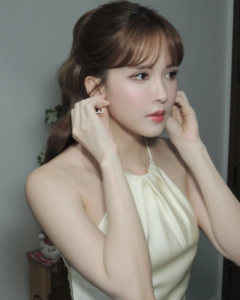Thiều bảo trâm cao bao nhiêu là chủ đề được fan bàn tán sôi nổi