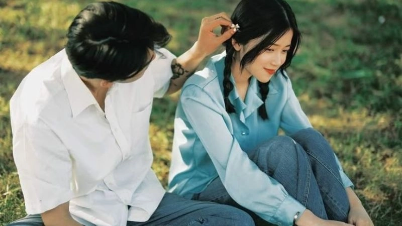 thơ về tình yêu thể hiện sự hạnh phúc