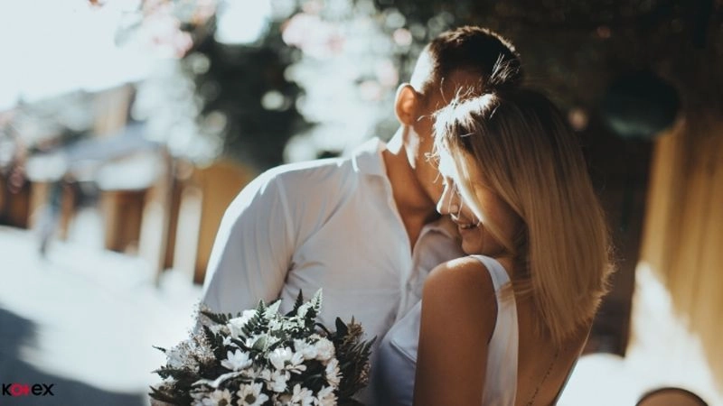 Thơ 6 chữ ngắt nhịp chuẩn về tình yêu làm cho con người có thêm động lực