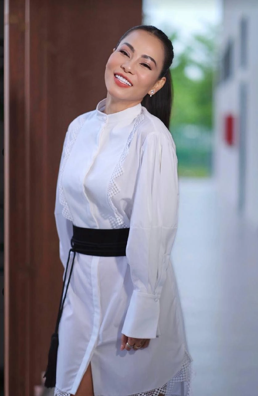 Tìm hiểu tiểu sử qua thu minh sinh năm bao nhiêu hấp dẫn