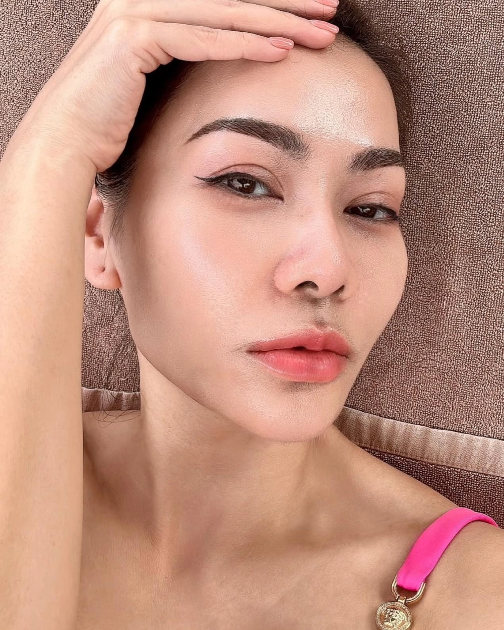 Khám phá sự nghiệp vượt thời gian của thu minh tuổi