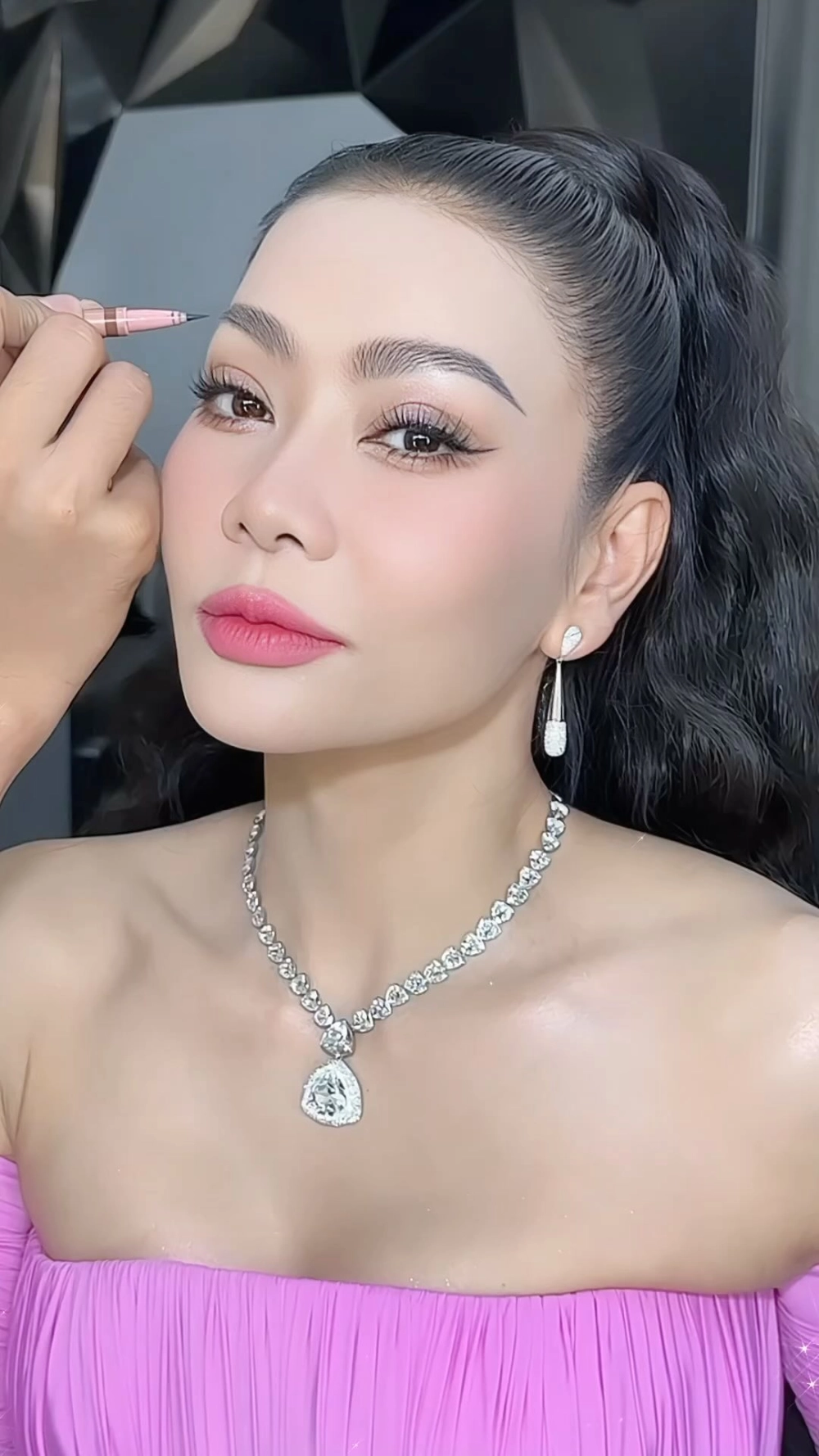 Khám phá bí mật ca sĩ thu minh sinh năm bao nhiêu cực thú vị