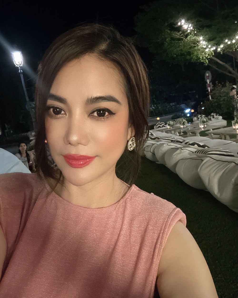Trương Ngọc Ánh có được danh hiệu hoa hậu? Hãy cùng tìm hiểu nhé