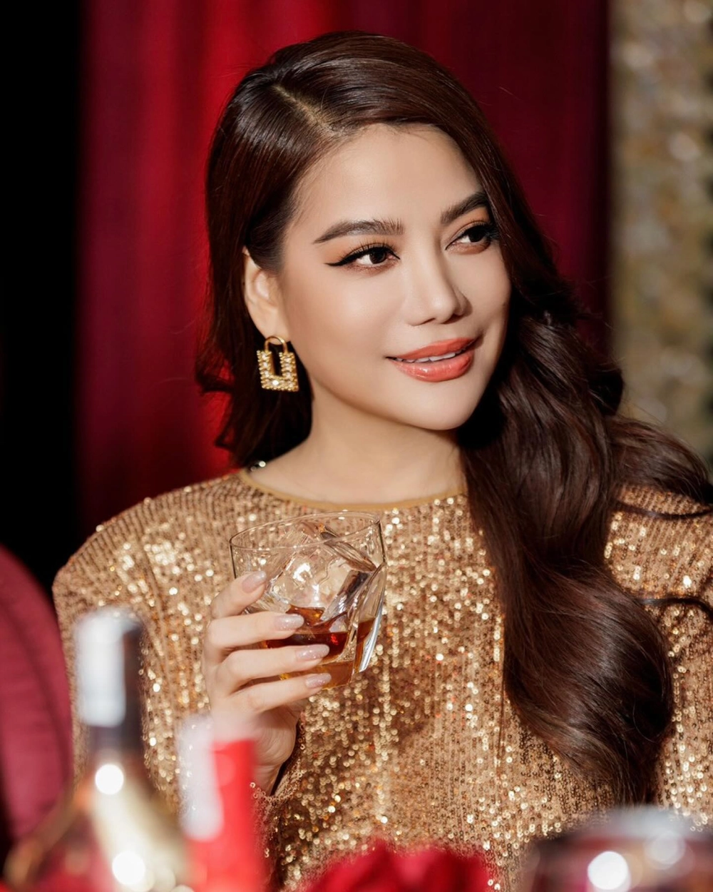 Tiểu sử của Trương Ngọc Ánh