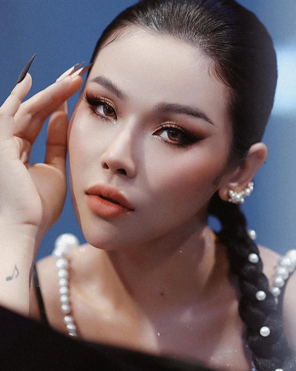 Cùng thưởng thức ca khúc nổi tiếng trương thảo nhi bốn chữ lắm đậm chất riêng