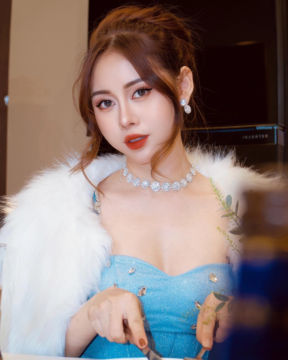 Thỏa sức lựa chọn Hình nền gái xinh cho điện thoại miễn phí