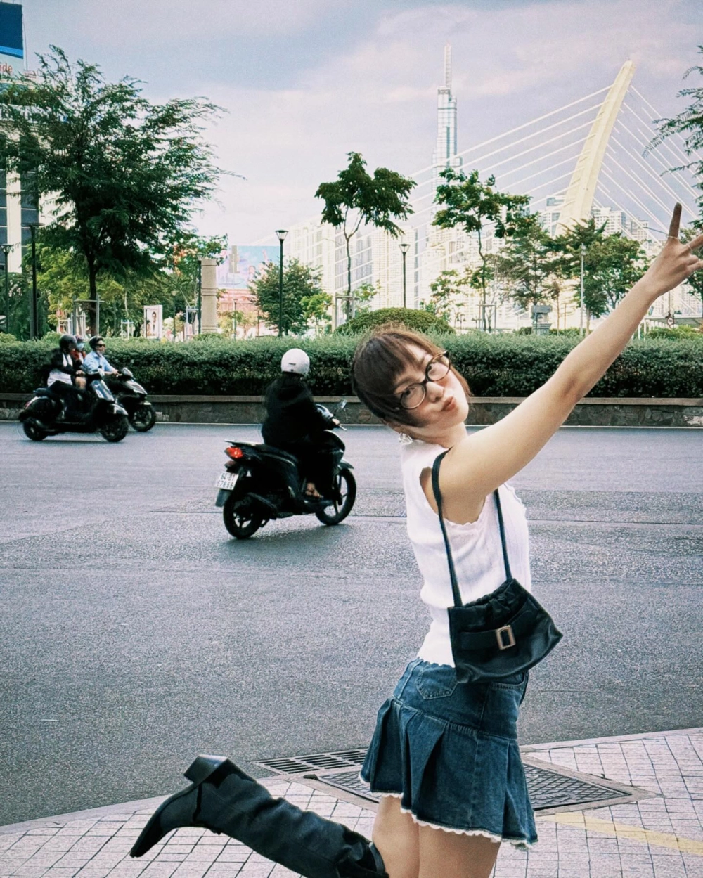 Tìm hiểu chiều sâu đặc biệt từ Ý Nghĩa Tên Yến Nhi