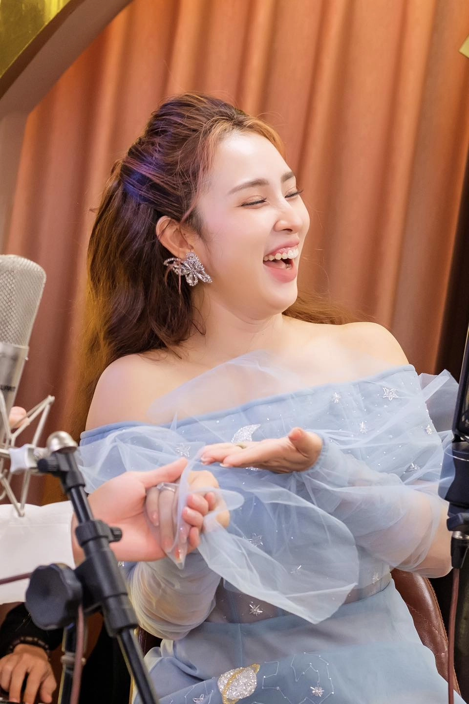 Bảo Trâm idol ghi dấu ấn với giọng ca trong trẻo