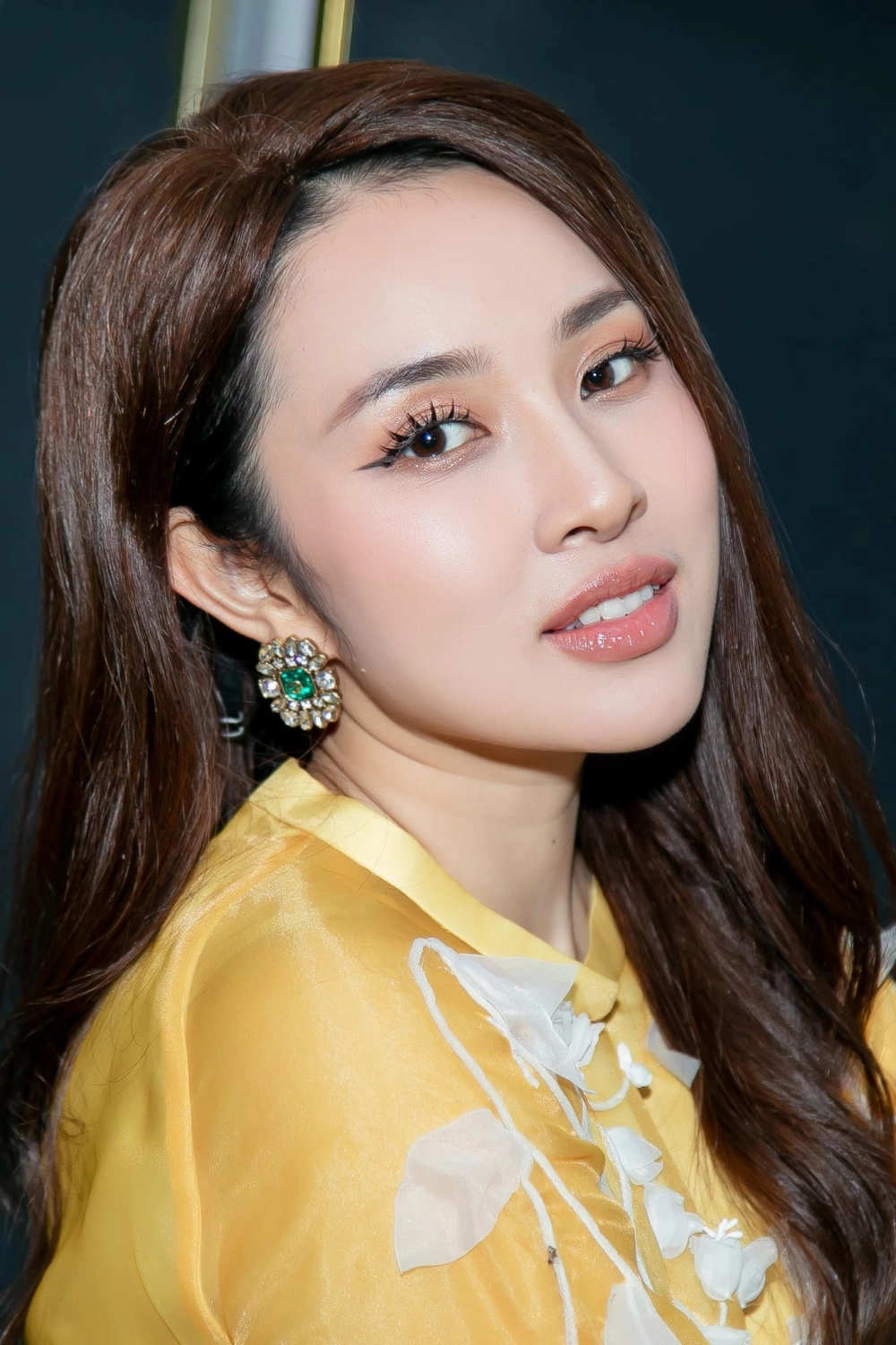 Ngày xưa ơi Bảo Trâm đưa ta về miền ký ức