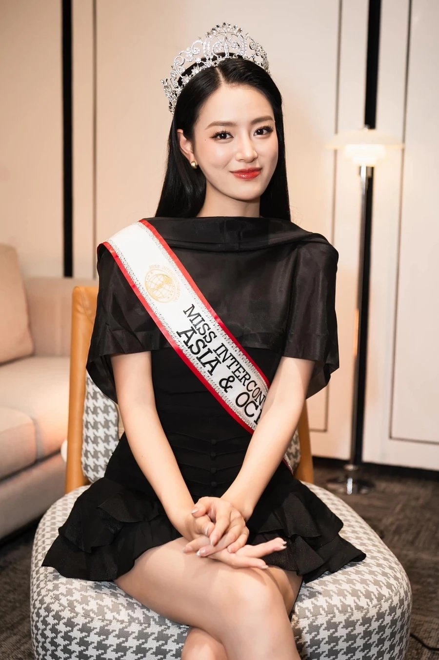 Tìm hiểu về hành trình thành công của bùi khánh linh tại Miss Intercontinental