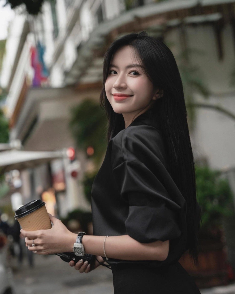 Ca sĩ Ngọc Huyền sinh năm nào và những điều đặc biệt trong sự nghiệp âm nhạc