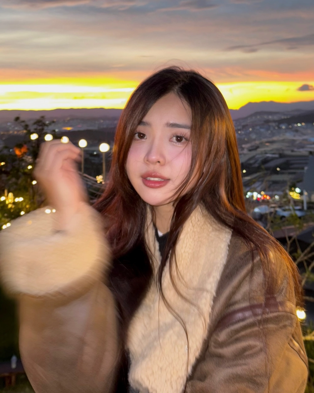 Đừng bỏ qua những khoảnh khắc tuyệt vời trong Cindy X tạo nên làn sóng mạnh mẽ