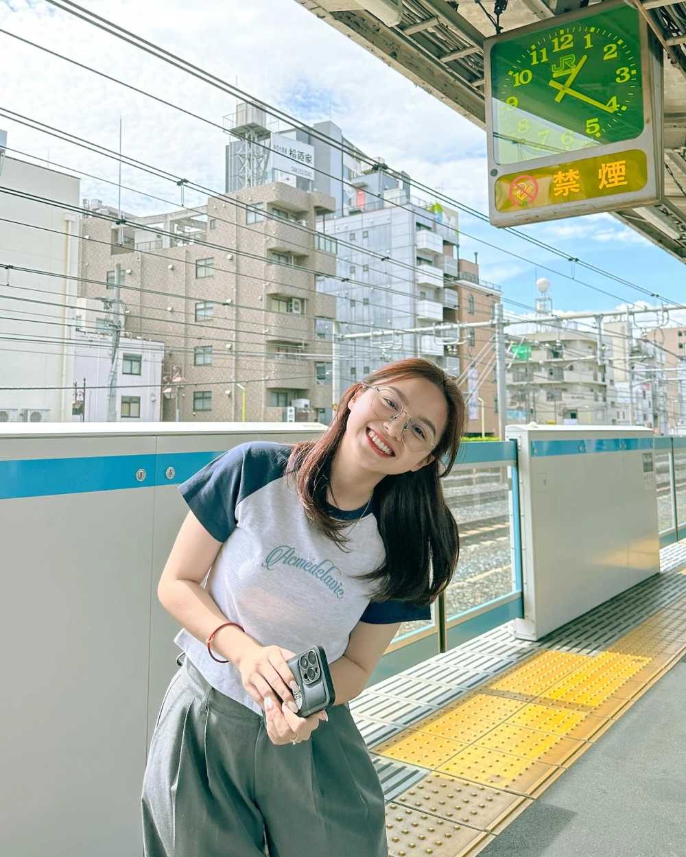 Ngắm bộ ảnh cưới Đặng Thu Hà đẹp lung linh như mơ