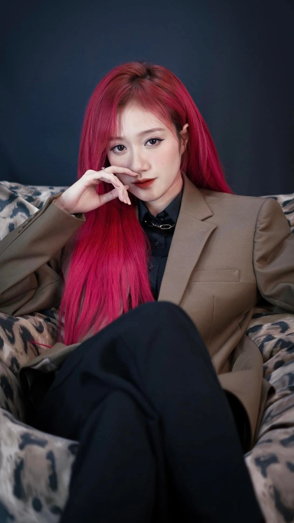 Tiktok đào lê phương hoa luôn bùng nổ với trend làng lá đình đám