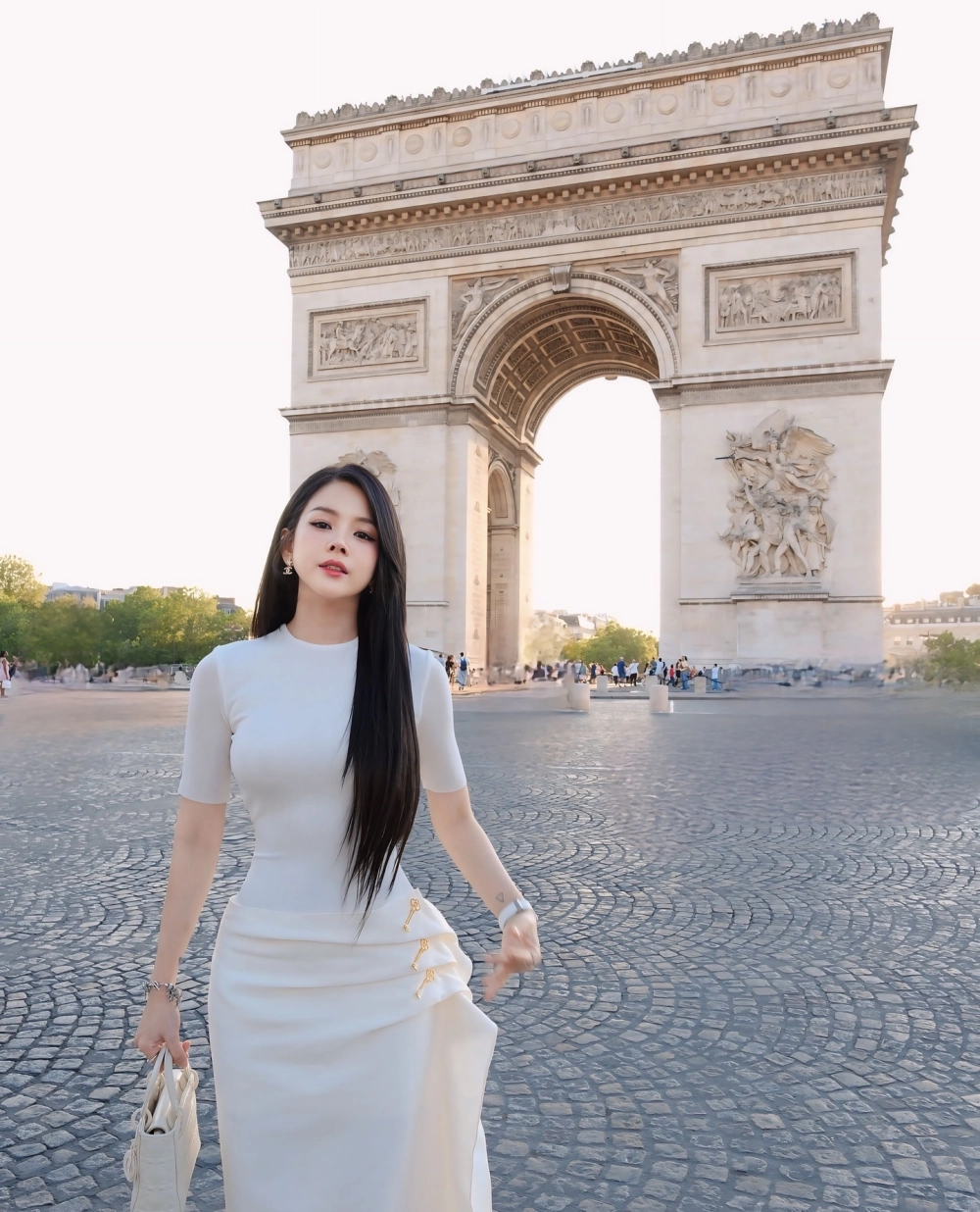 Khám phá DJ Mie Link hot trên mạng xã hội hiện nay