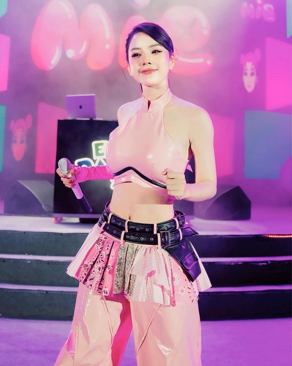 Hình ảnh mới nhất của DJ Mie Ngày Xưa đang gây bão mạng