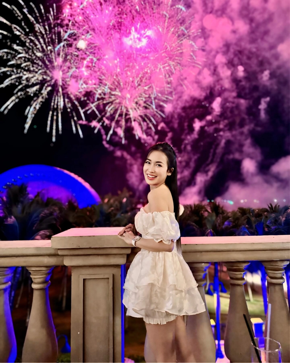 DJ Trang Moon khiến đám đông bùng nổ với những giai điệu sôi động