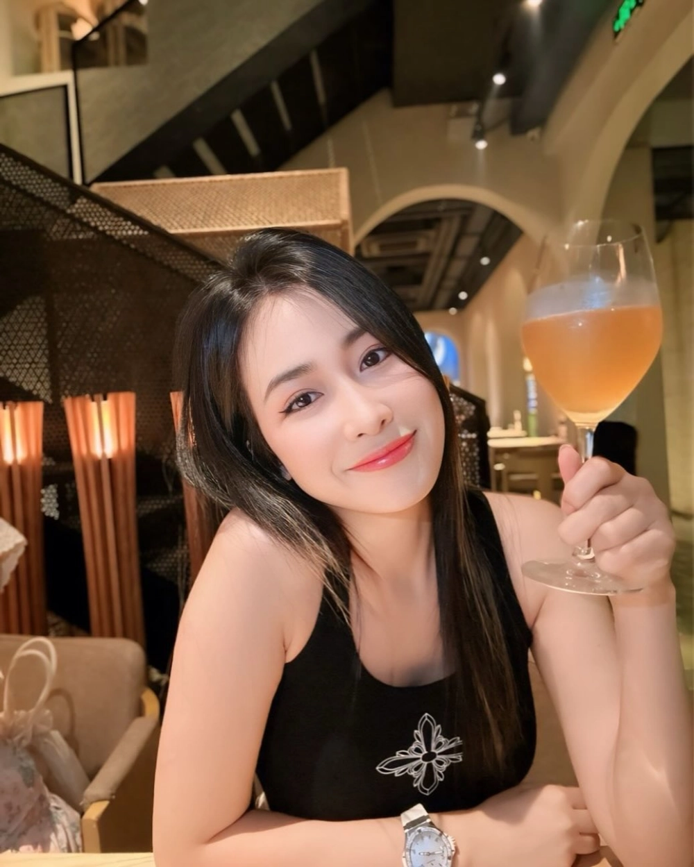 DJ Trang Moon New Phương Đông là một trong những dự án âm nhạc đáng chú ý nhất