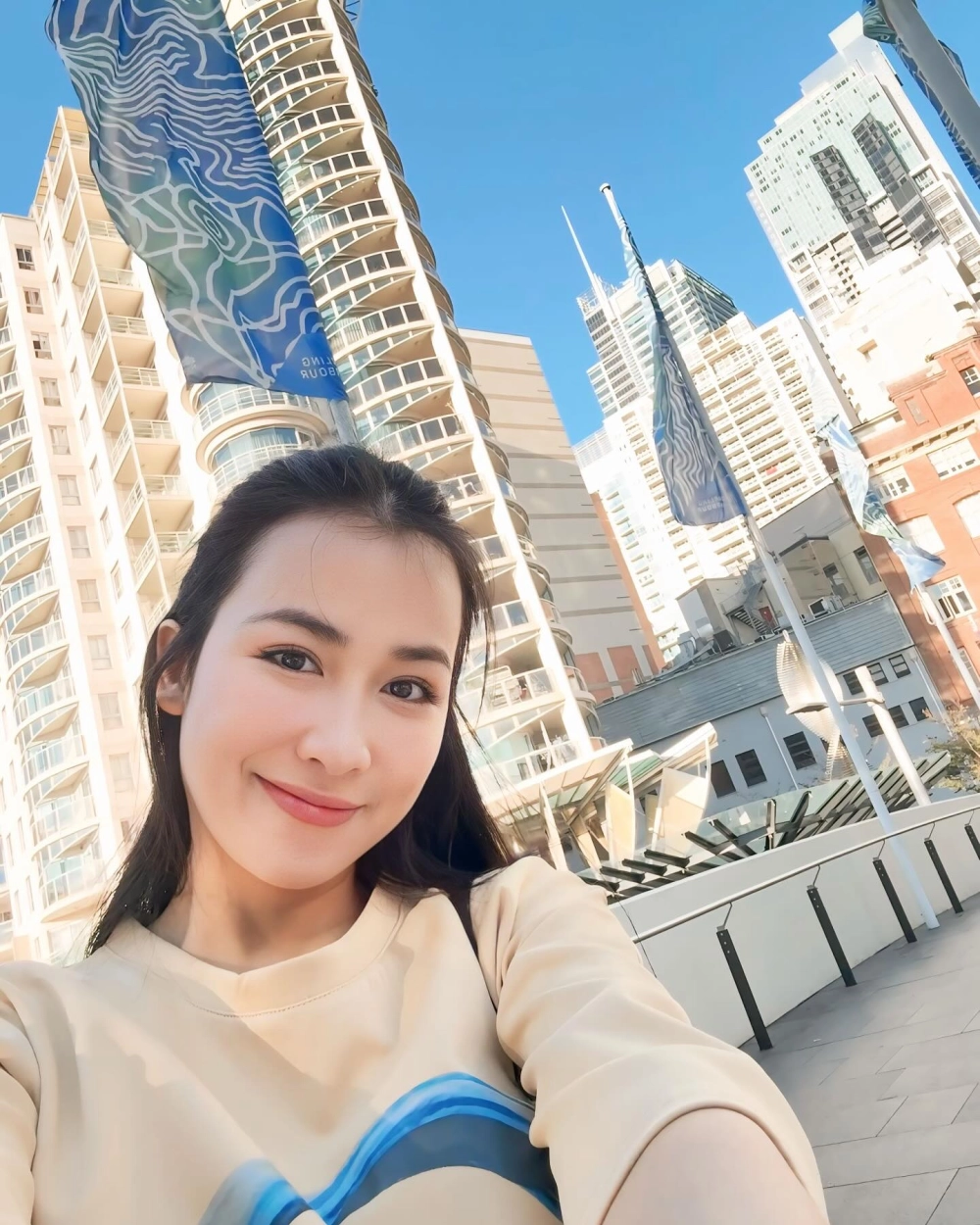 Tiểu sử của DJ Trang Moon