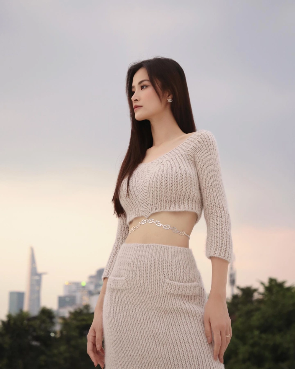 Nghe Đông Nhi list nhạc tuyển chọn không thể thiếu