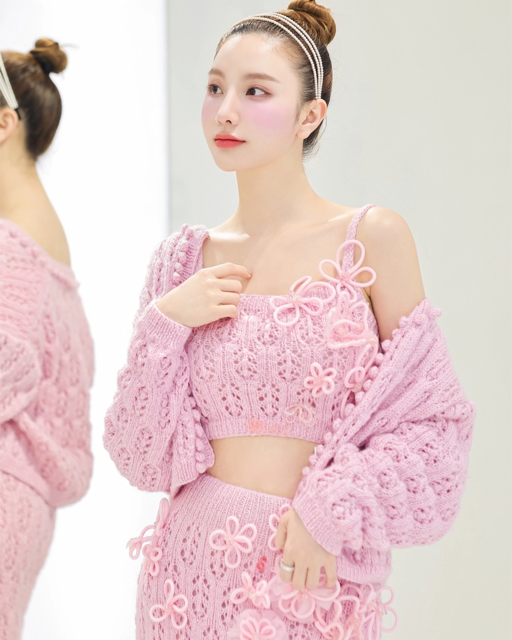 Khám phá lời bài hát hạnh sino em mây với giai điệu nhẹ nhàng