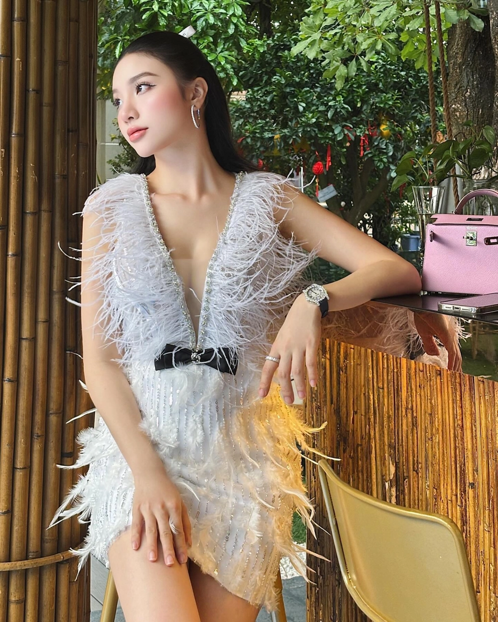 Nghe lại ca khúc đầy cảm xúc hạnh sino để em rời xa với lời ca da diết
