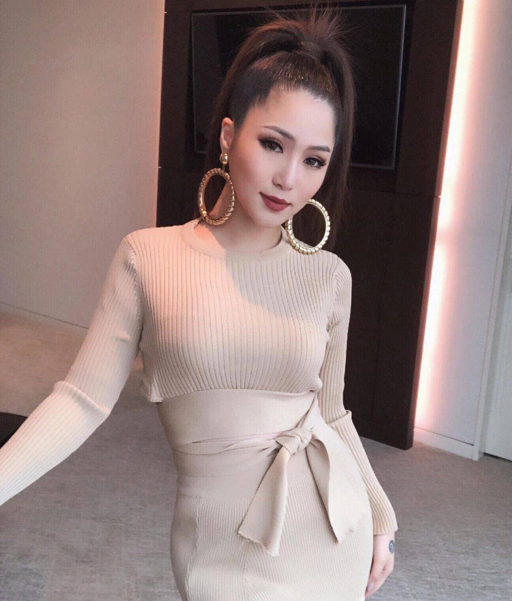Tuyển chọn bài hát Hương Tràm nổi bật và cảm xúc