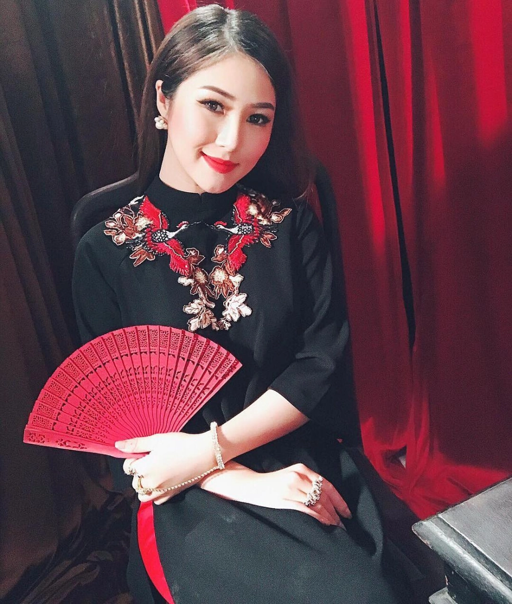 Tìm hiểu Hương Tràm sinh năm bao nhiêu chính xác nhất