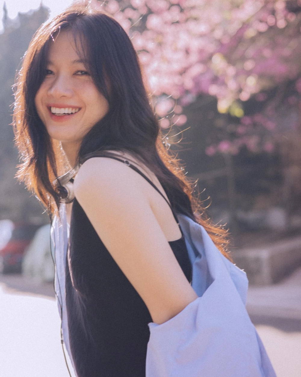 Kiều Oanh Sinh Năm Bao Nhiêu luôn được ngưỡng mộ bởi nhan sắc và tài năng