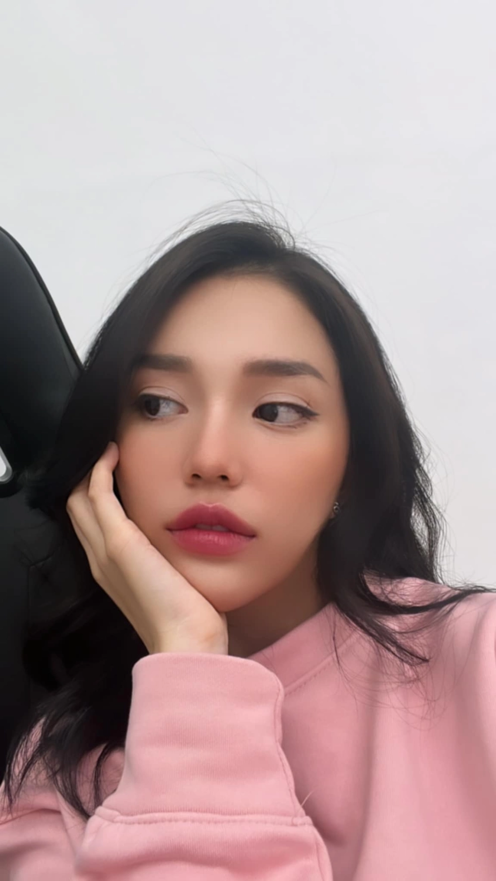 Linh Ngọc Đàm là ai tiểu sử và hành trình đến với showbiz