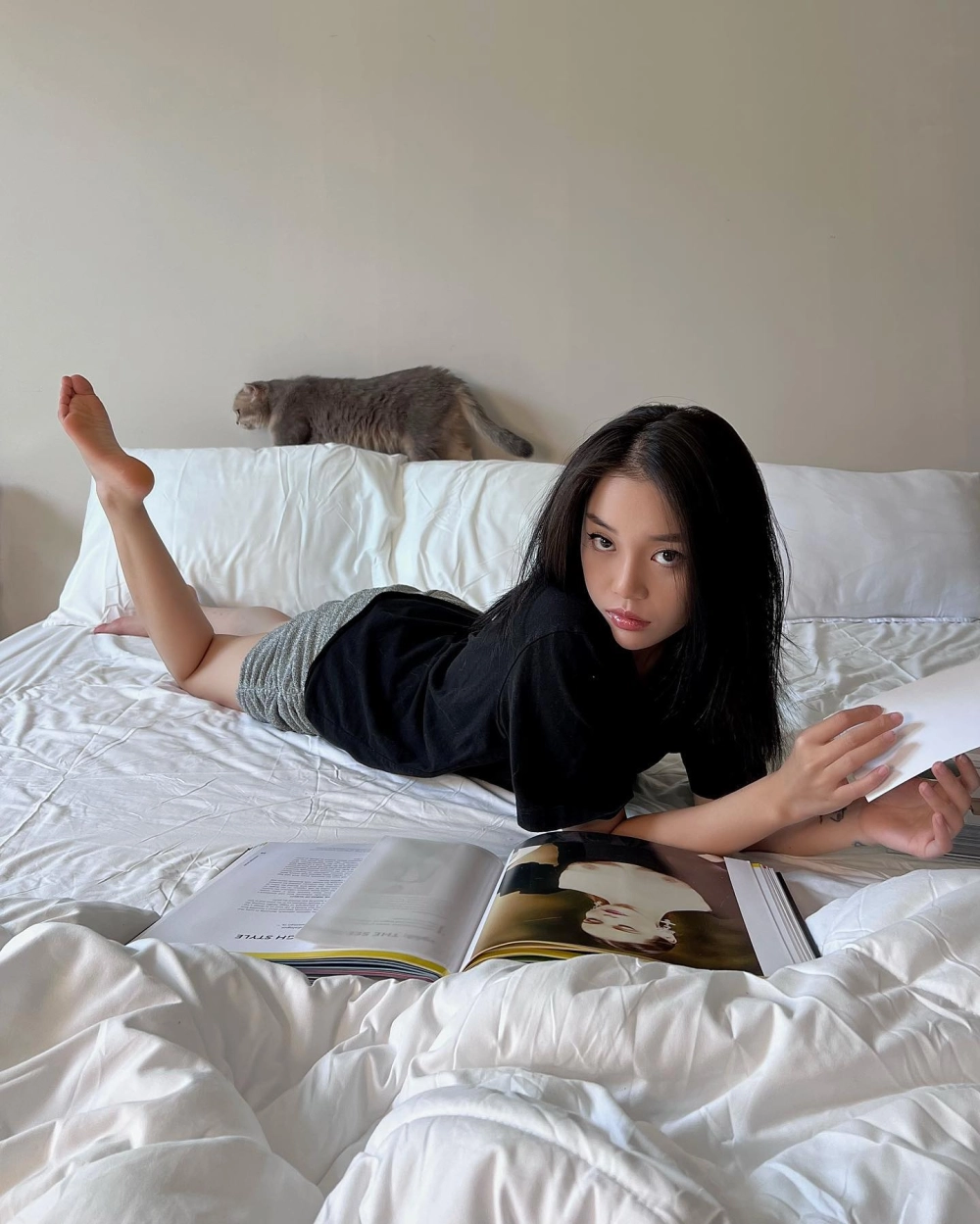 Tham gia ngay các buổi Linh Ngọc Đàm livestream và không bỏ lỡ những khoảnh khắc hấp dẫn