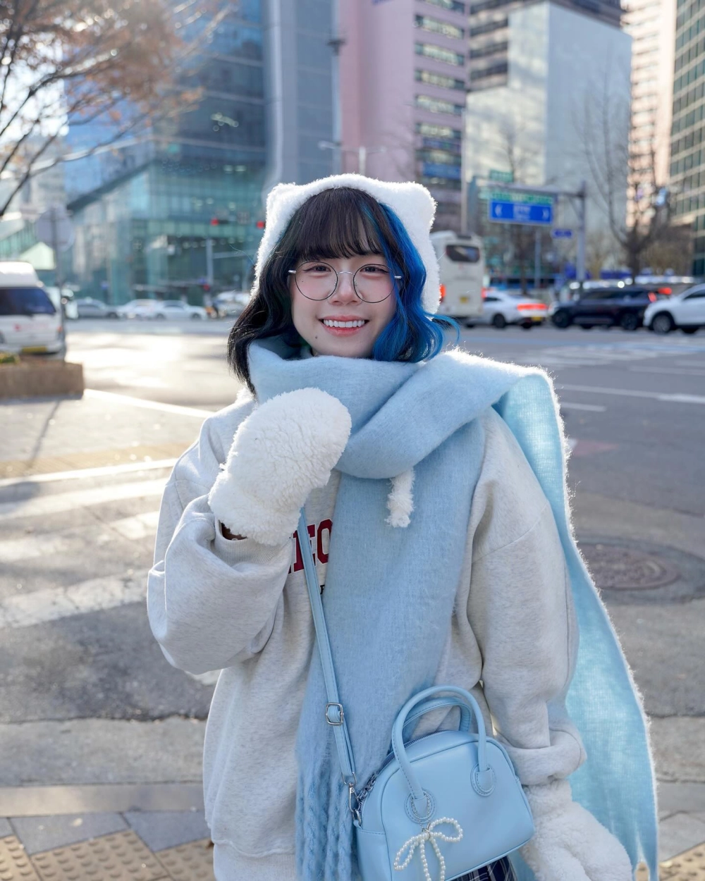 Mèo Simmy Cute luôn khiến fan phải mê mẩn với vẻ ngoài dễ thương