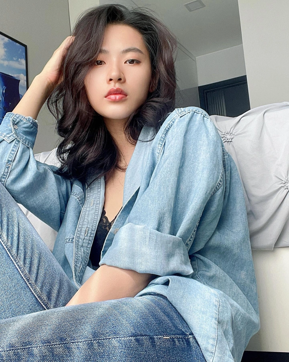 Hình ảnh đời thường giản dị của Minh Trang thu hút cộng đồng