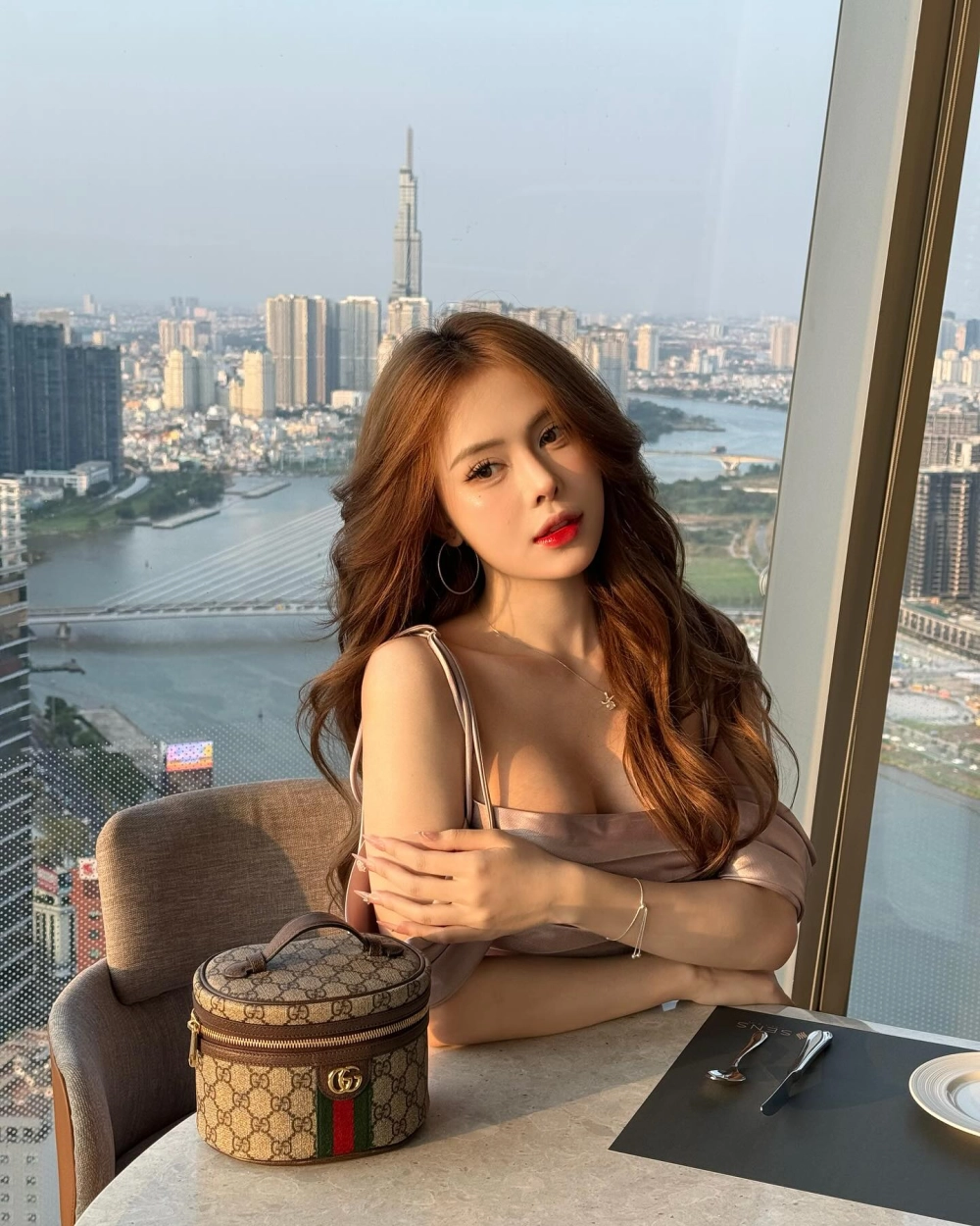 Ngân Hà tiktok bikini khiến mọi người phải trầm trồ với vẻ đẹp khỏe khoắn