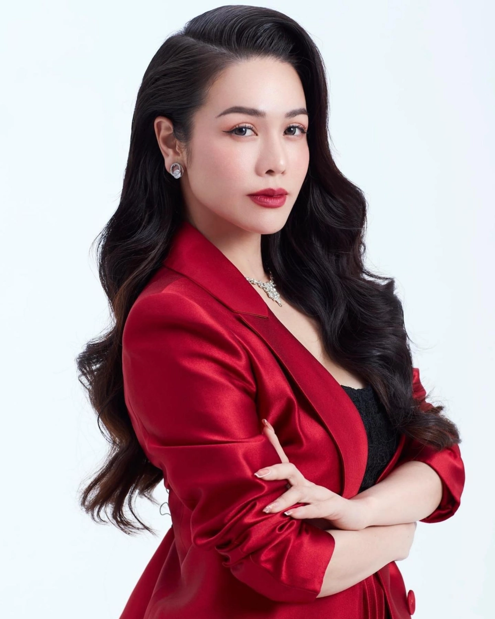 Nhật kim anh tỏa sáng với những bản hit khiến trái tim thổn thức