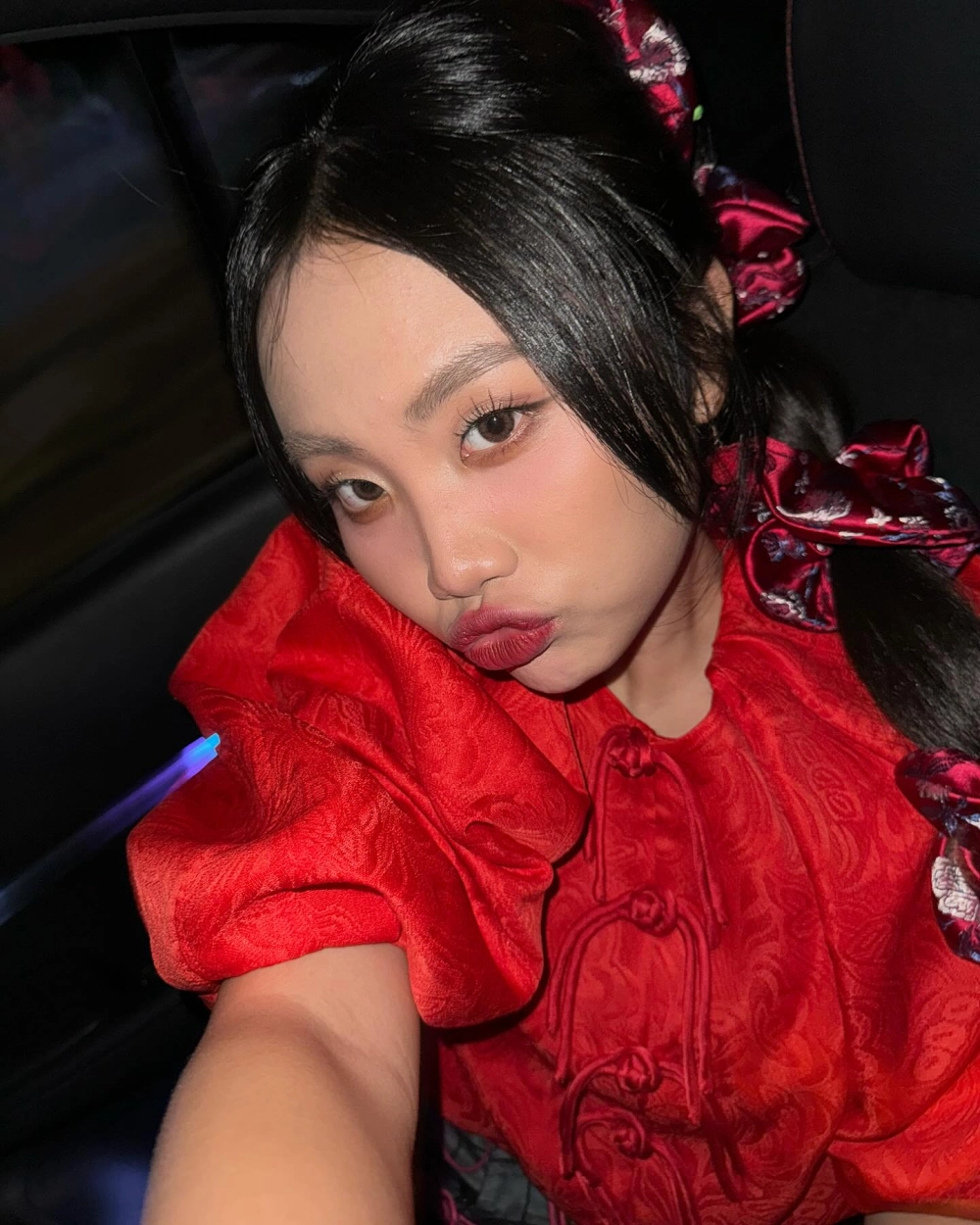 Phương Mỹ Chi là ai vẫn luôn là câu hỏi của người yêu nhạc