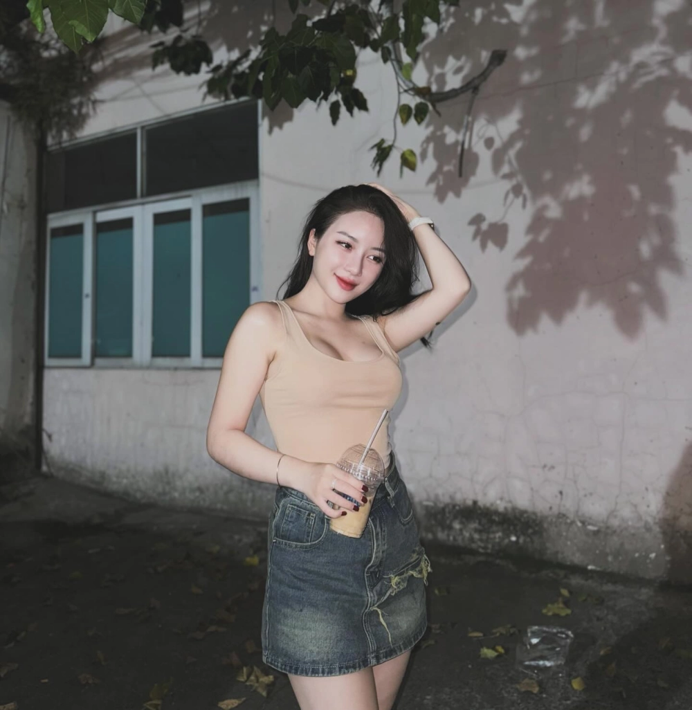 Quỳnh Trang Phận Bạc đã chạm đến trái tim của người yêu nhạc bolero