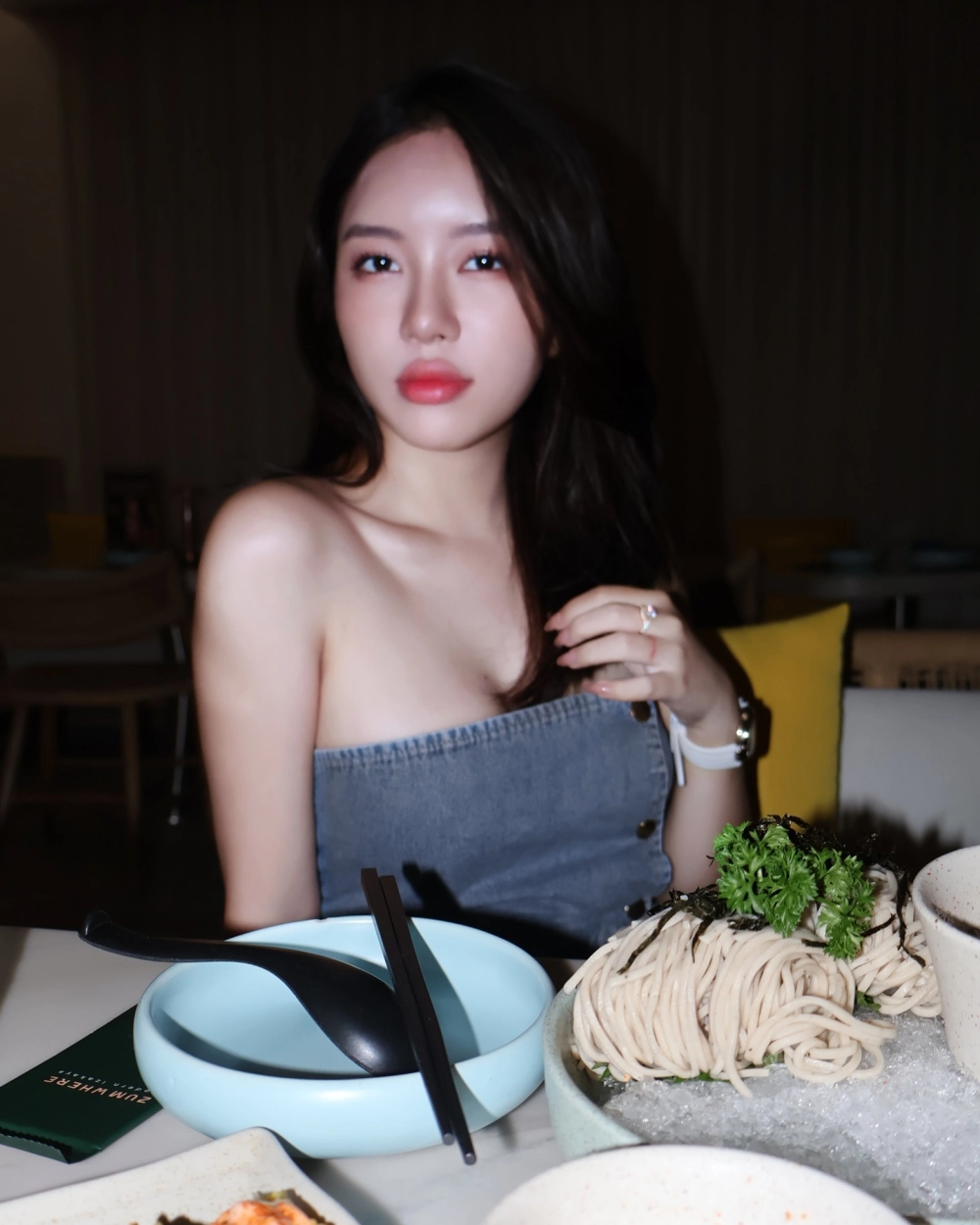 Diễn viên Quỳnh Trang thể hiện tài năng trên cả sân khấu âm nhạc lẫn màn ảnh