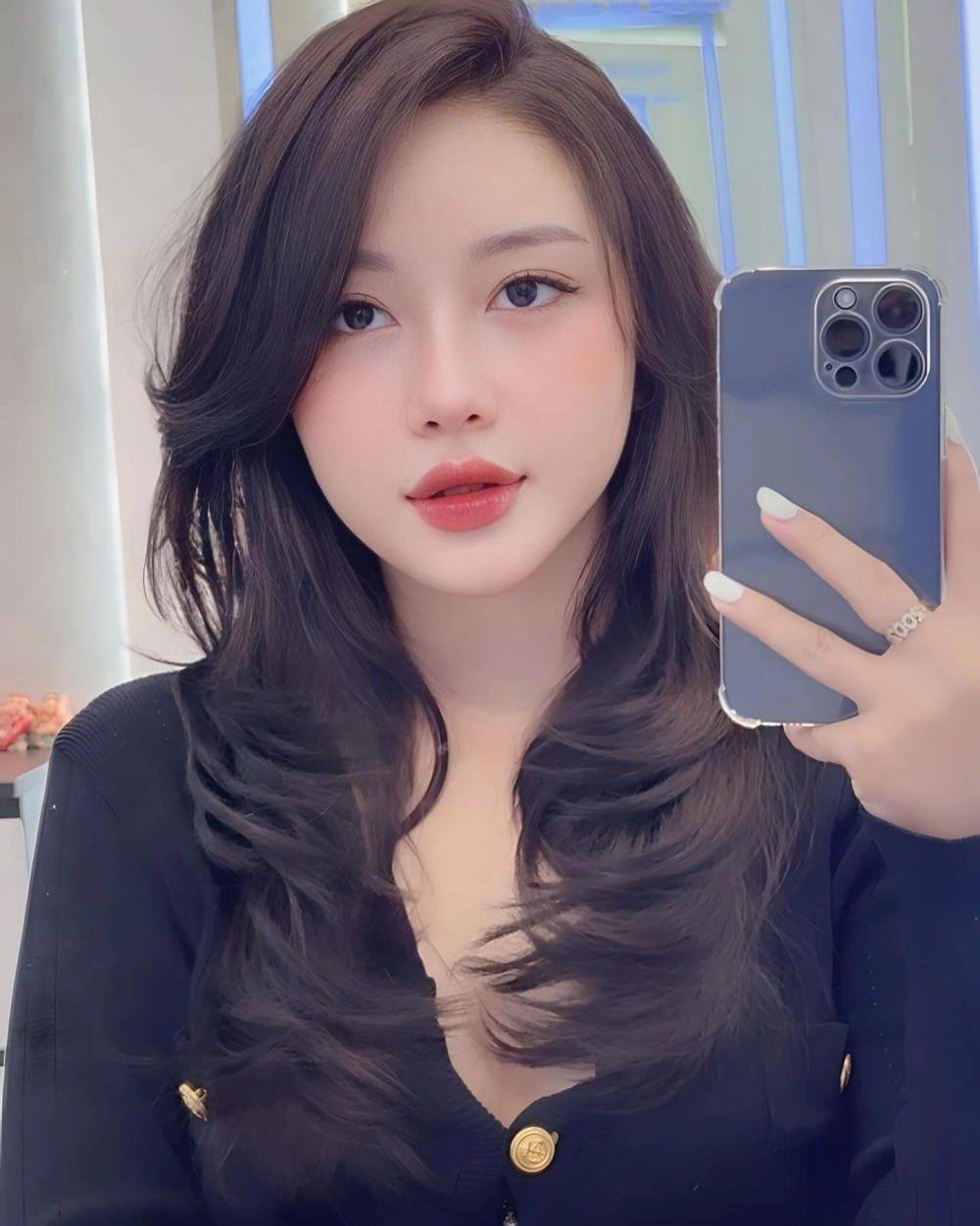 Quỳnh Trang Chuyện Chúng Mình là ca khúc đầy tình cảm, ngọt ngào