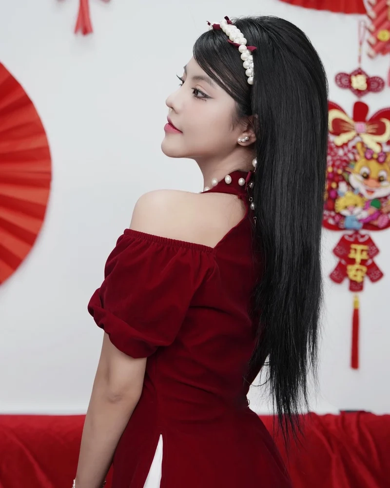 Không thể không yêu reency ngô idol giới trẻ thế hệ mới